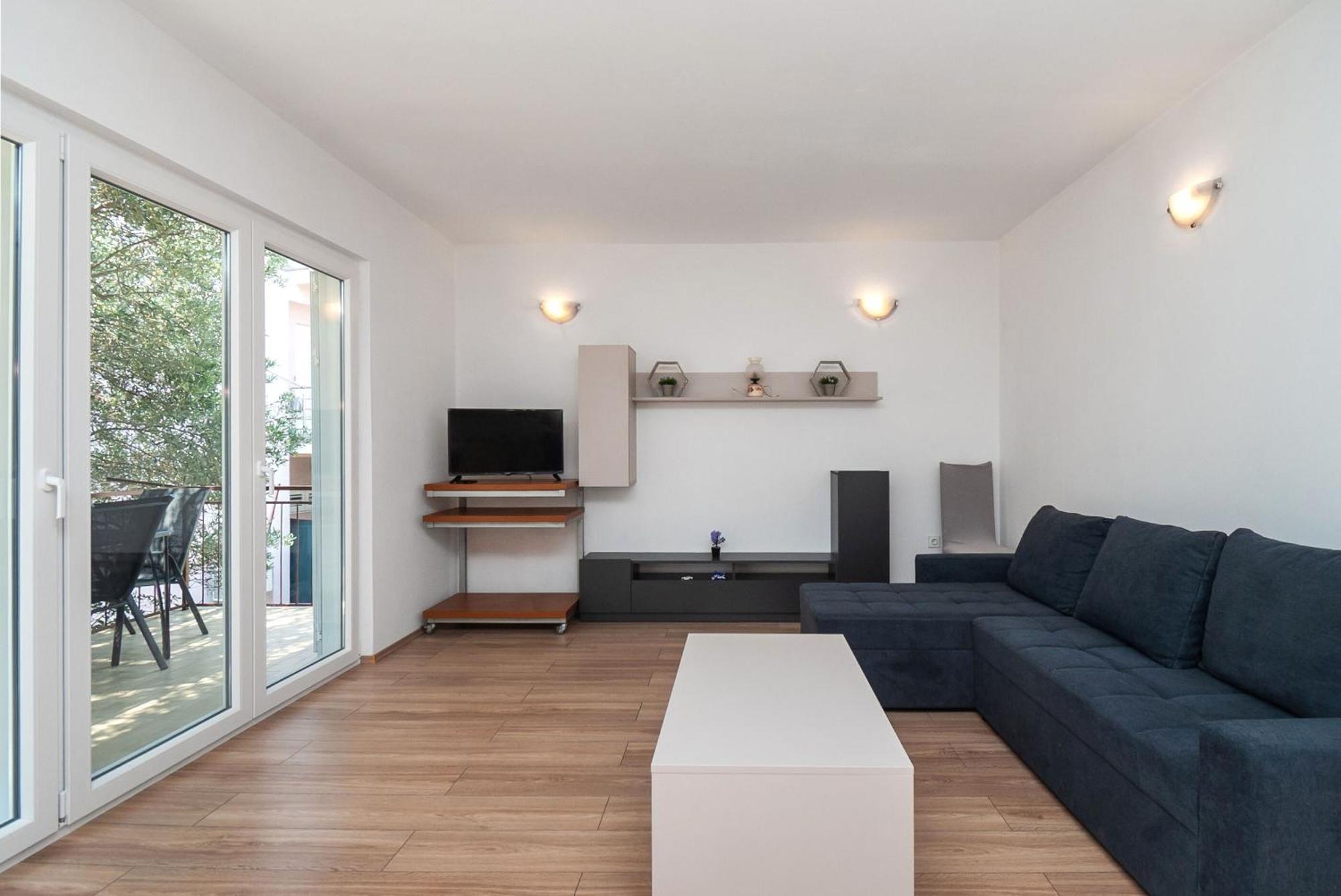 Apartment Ljuba 普利莫顿 外观 照片